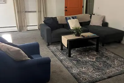 Image de Charming 2-bedroom apartment with WiFi, Ac in pleasant Cincinnati, Oh