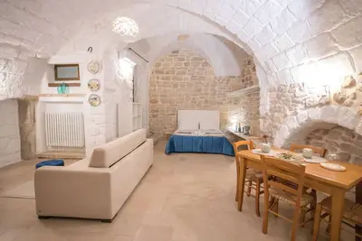 Image de Maison de vacances 'Charme Room Dimora D'incanto' avec Wi-Fi et climatisation