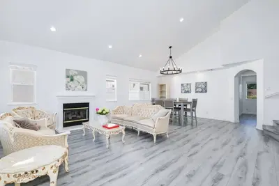 Image de Spacious 4-bedroom house in Gate community in lovely Chino with WiFi, Ac