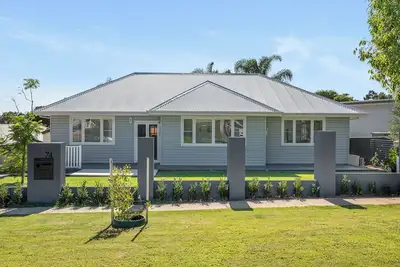 Image de Bedford Pool Oasis