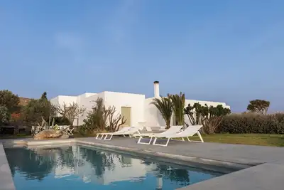 Image de Villa With Fantastic 5-Bedroom View With Pool And Yoga Space