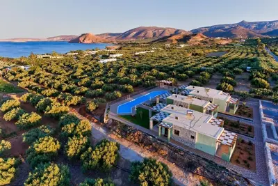 Image de Dream accommodation with pool near the beach