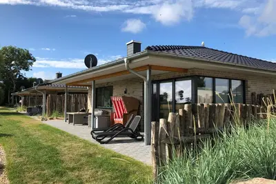 Image de \"Experience relaxation and nature: Your luxury wellness bungalow on the Baltic Sea! \"