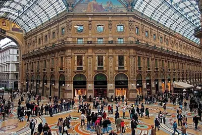 Image de Bright and Spacious Apartment Steps from Milan’s Iconic Landmarks\n