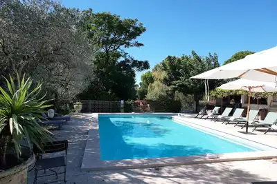 Image de Villa avec piscine chauffée tennis Fontvieille Ls1-448