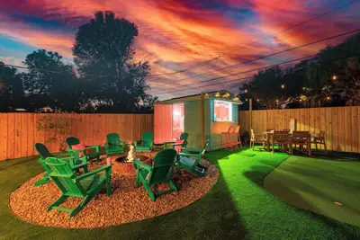 Image de Family villa w/ pool, fire pit & games