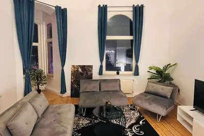 Image de More St. Pauli is hardly possible! Reeperbahn, Beatles Platz and Gr. Freedom