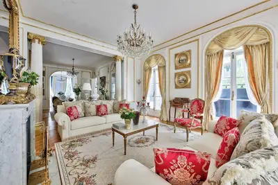 Image de Noble demeure de luxe en plein coeur de Paris