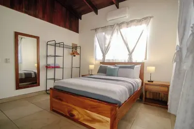 Image de 1. 4 acre Lush Private Jungle Retreat in Nosara