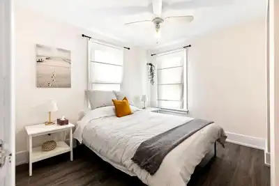 Image de Modern 3br Walkerville Unit | Near Downtown