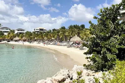 Image de Jazmyn 26 – Luxurious Vacation Villa with Private Pool at Blue Bay Golf Resort