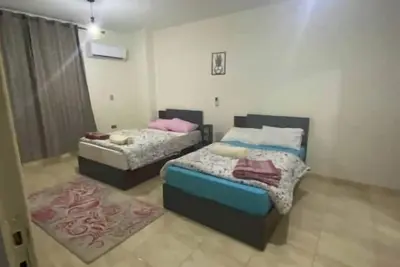 Image de 1418 · 2 Br entire apartment