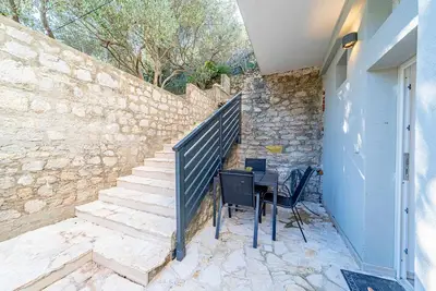 Image de Superbe appartement à Zuljana avec WiFi