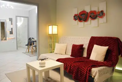 Cozy Home in Athens – Steps from Metro, Close to Acropolis, Ideal for Families!