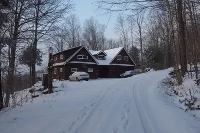 Image de Charming 4-bedroom chalet 5 min to Jay Peak with WiFi