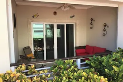 Image de Comfortable 3-bdrm Aptm for a family of 6