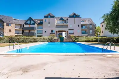 Image de Studio 'Le Sea Bird Crouesty' avec parking privé, piscine partagée et terrasse privée