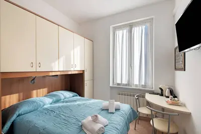 Image de Chambre \"Iris\" avec Wi-Fi et climatisation
