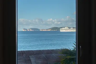 Image de House Amelia, in downtown sea view