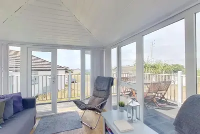 Image de This charming holiday home is perfect for a break by the beach and enjoying the surrounding dunes