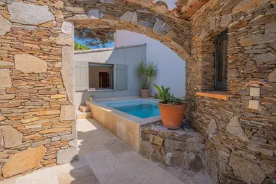 Image de Villa climatisée pour 10 personnes avec piscine à Hyères-La Capte