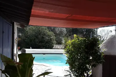 Image de Charmant T1 en Pleine Campagne – Tranquillité et Nature à Deux Pas!