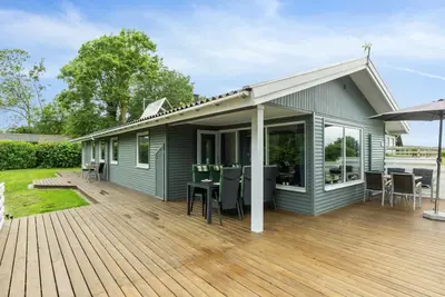\"Blomma\" - 300m from the sea by Interhome