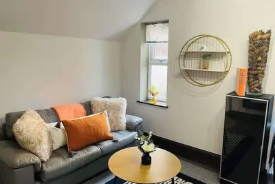Image de Cosy 1br Apt City Centre Free Parking | By DerBnB