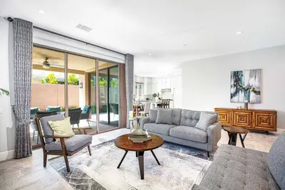 Image de Charming Retreat on Donati - Perfect Getaway for Your Next Vacation #41460