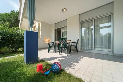 Image de Appartement avec jardin privé