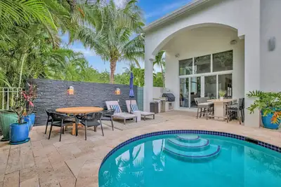 Image de Heated Pool ~ King Beds ~ Putting Green ~ Grill