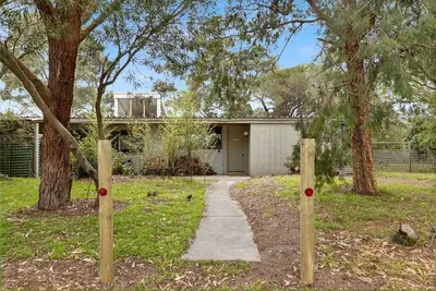 Image de Welcome to The House: Secluded lodges perfect for nature lovers