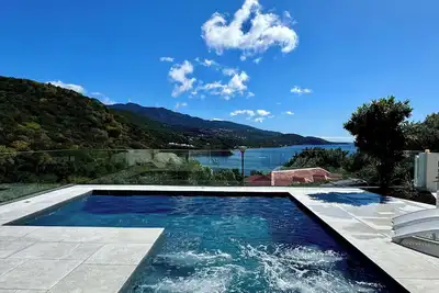 Image de Sunset Beach Superbe Villa de standing 8 personnes vue imprenable sur la Mer