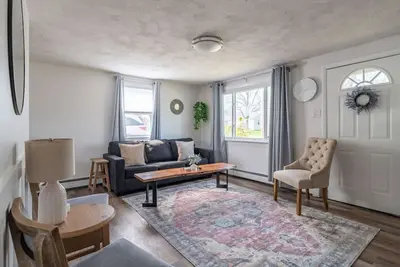 Image de Cozy 2 Bedroom House!