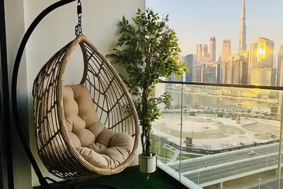 Image de Modern 1br with Burj Khalifa & Canal View Near Downtown Dubai & Difc