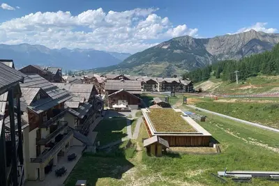 Image de À 200m des pistes de ski, piscine, télévision, casier à ski, 24m², Les Orres