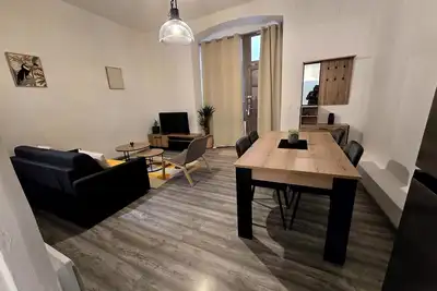 Image de Appartement de 60m² entier, dans un environnement historique et  authentique