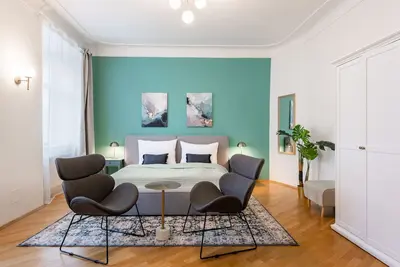 Image de Superior 4bdr Apartment Steps from Charles Bridge