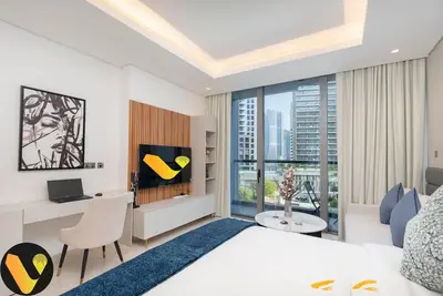 Image de Vogue| Sterling East near Dubai Mall Burj Khalifa