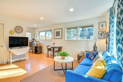 Image de Walk to Willamette River: Studio in West Linn