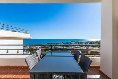 Image de Appartement 'Jardines Del Mar' avec vue sur la mer, Wi-Fi et climatisation