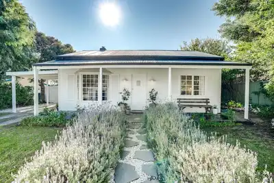 Image de Fisherman’s Cottage - c1945 cottage by the sea
