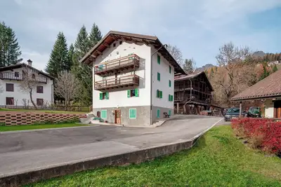 Image de Appartement \"Zopel\" avec vue sur les montagnes, jardin partagé et Wi-Fi