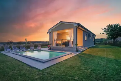 Image de Villa Leoni (Istria - Grandići)