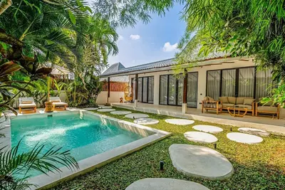 Image de Sayan Villa - Trois Chambres Villa, Couchages 6