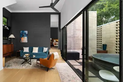 Image de Casa Luna Modern Retreat with Private Cowboy Pool