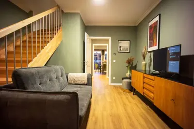 Image de 8-10 Persons | 4 Rooms | 100 m2;