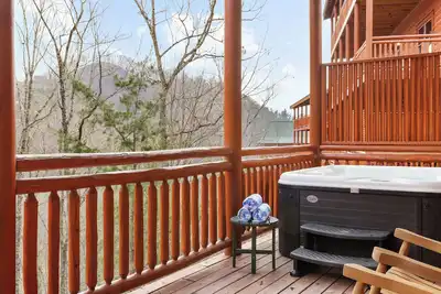 Image de Sleeps 20! Indoor Pool & Home Theater | Redesigned | Boulder Ridge by AvantStay