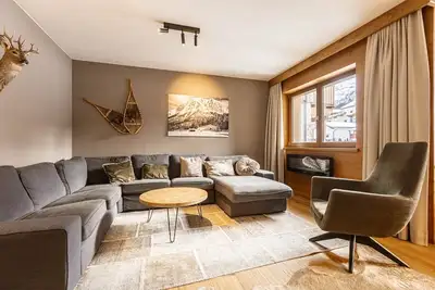Image de Chalet accueillant avec piscine au Tyrol