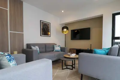 w* | Grandiose Duplex w/ Modern Deco in Miraflores